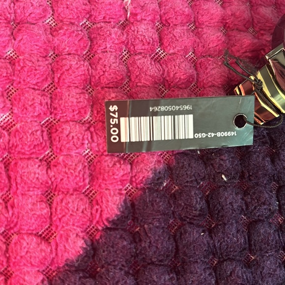 a watch - Picture 4 of 4